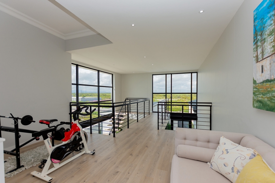 4 Bedroom Property for Sale in Dwarskersbos Western Cape